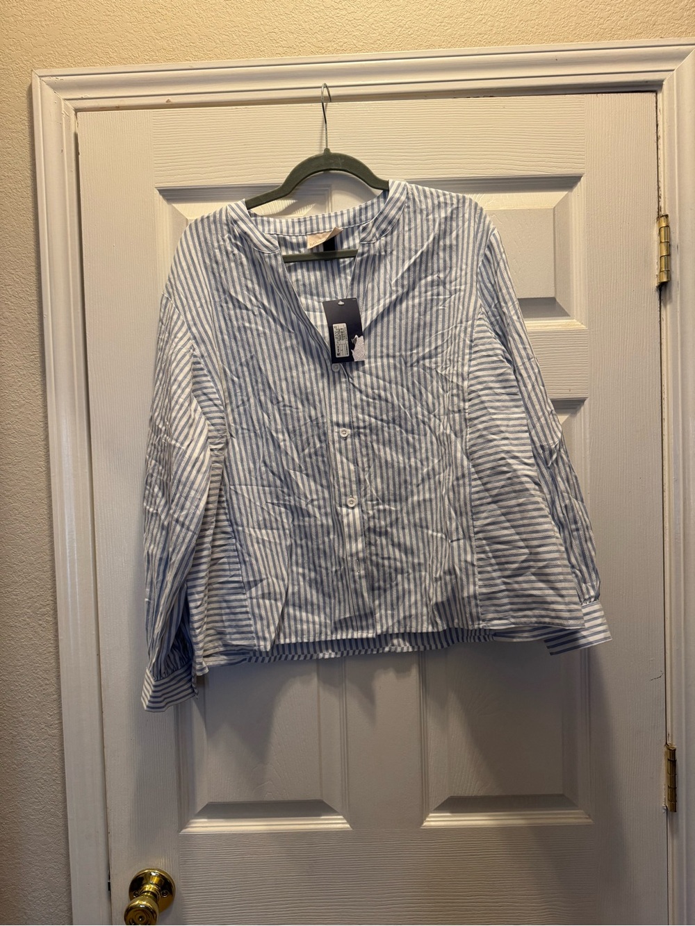 Universal Thread Light Blue and White Striped Button-Front Shirt